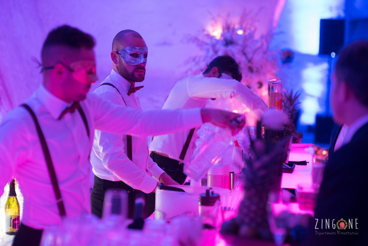 top_offsidevents_bartender_01