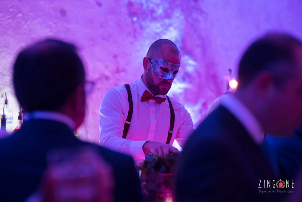 top_offsidevents_bartender_01