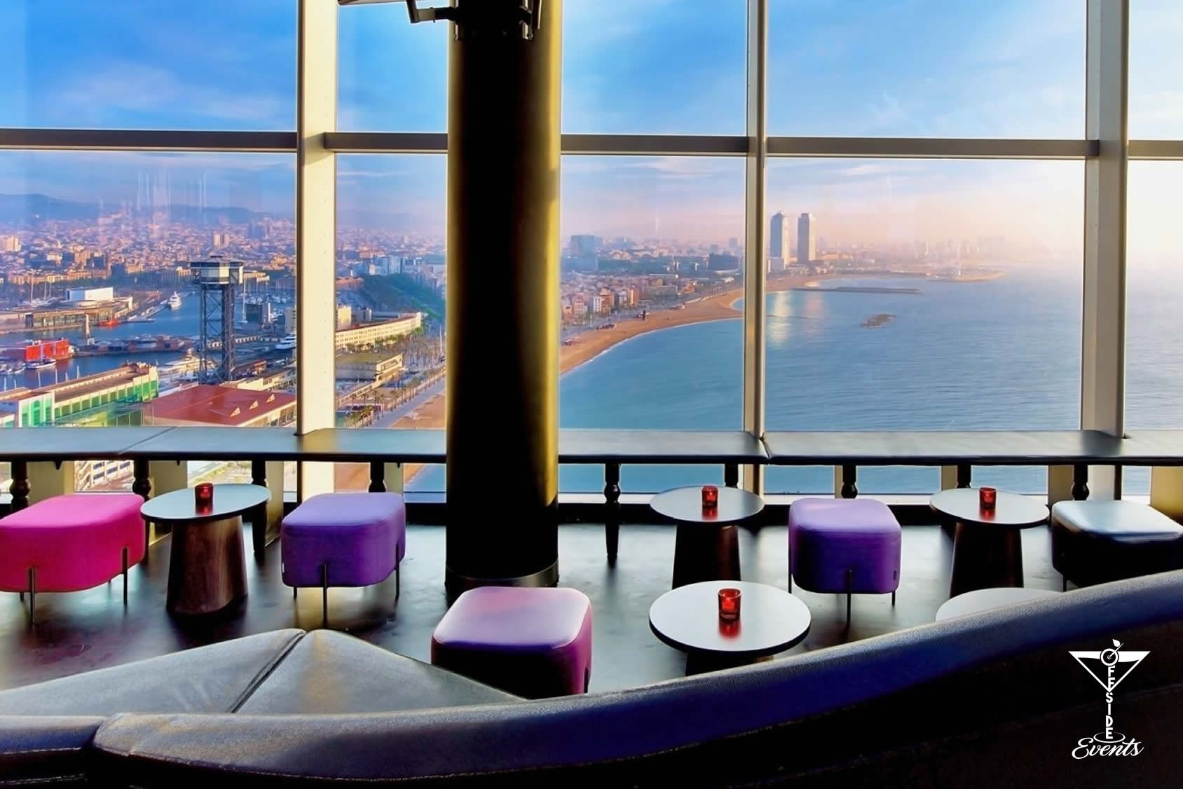 Gli Skybar nel modno- the roof NY, Temple bar, open bar
